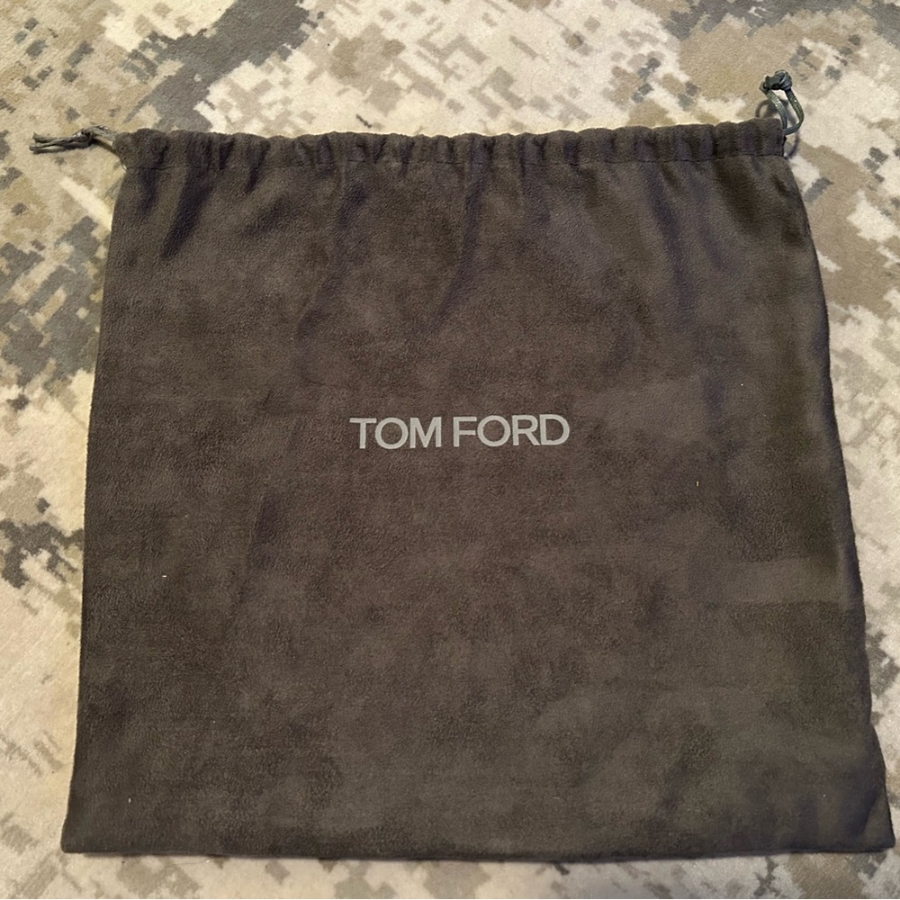 Tom Ford Black Textured Leather Pouch - Picture 5 of 11
